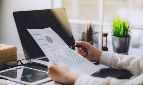 Confira como escolher um advogado tributarista...